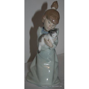 Lladro Porcelain Figurine 